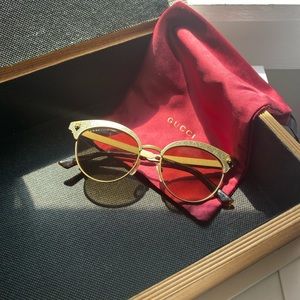 GUCCI Metal Tiger Sunglasses Antique Gold